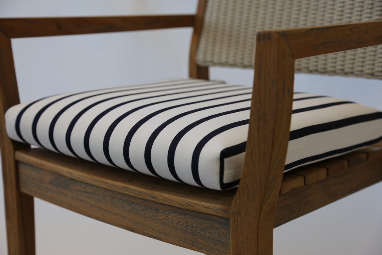 How to measure cushions article thumb