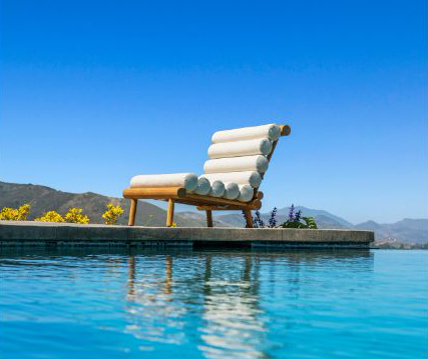Rishon Lounge Chair – Why Choose The Rishon?